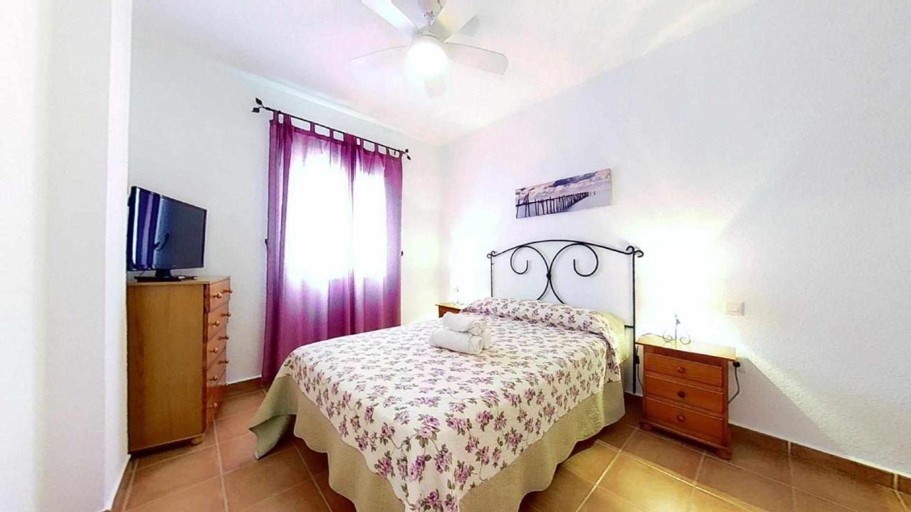 סהרה דה לוס אטונס Coqueto Y Practico Apartamento En Pueblo De Zahara מראה חיצוני תמונה