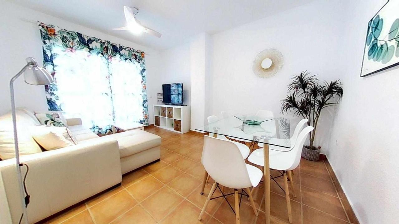 סהרה דה לוס אטונס Coqueto Y Practico Apartamento En Pueblo De Zahara מראה חיצוני תמונה